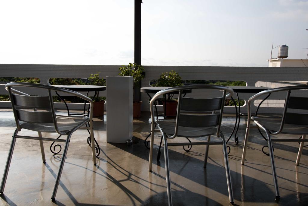 Sailing Inn Donggang Exterior foto